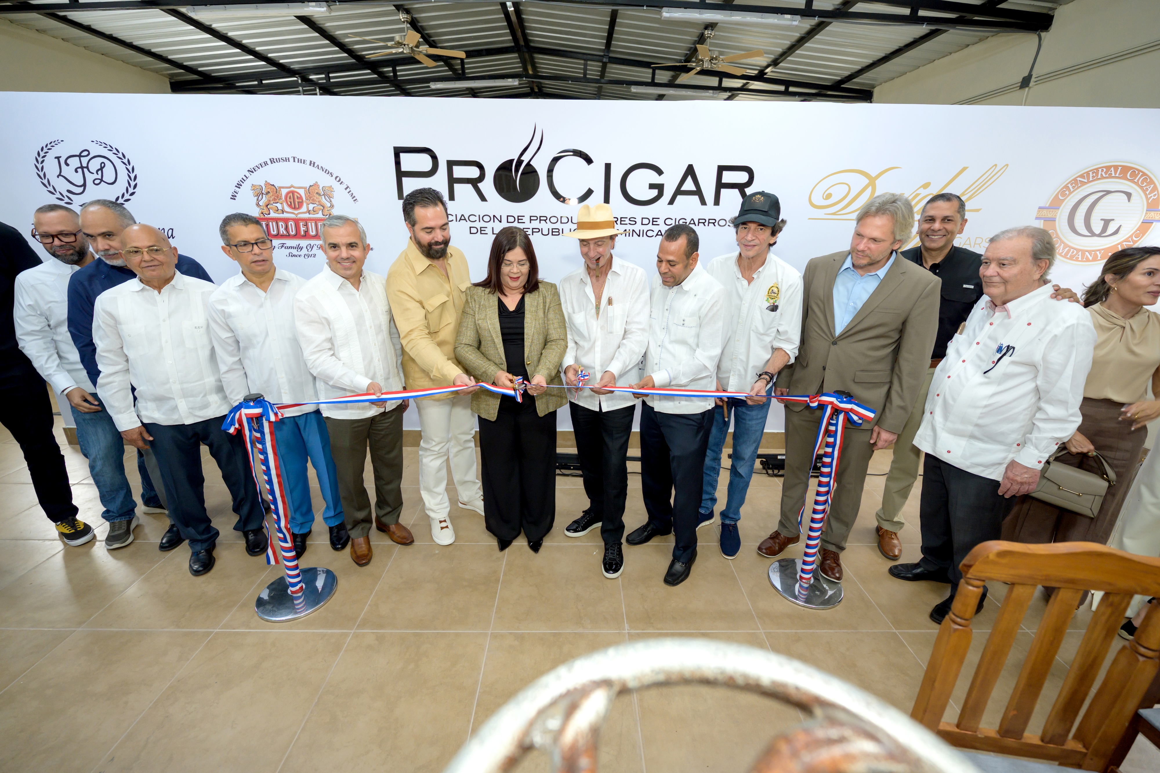 INFOTEP y PROCIGAR inauguran Escuela de Tabaqueros para asegurar el futuro del cigarro premium dominicano