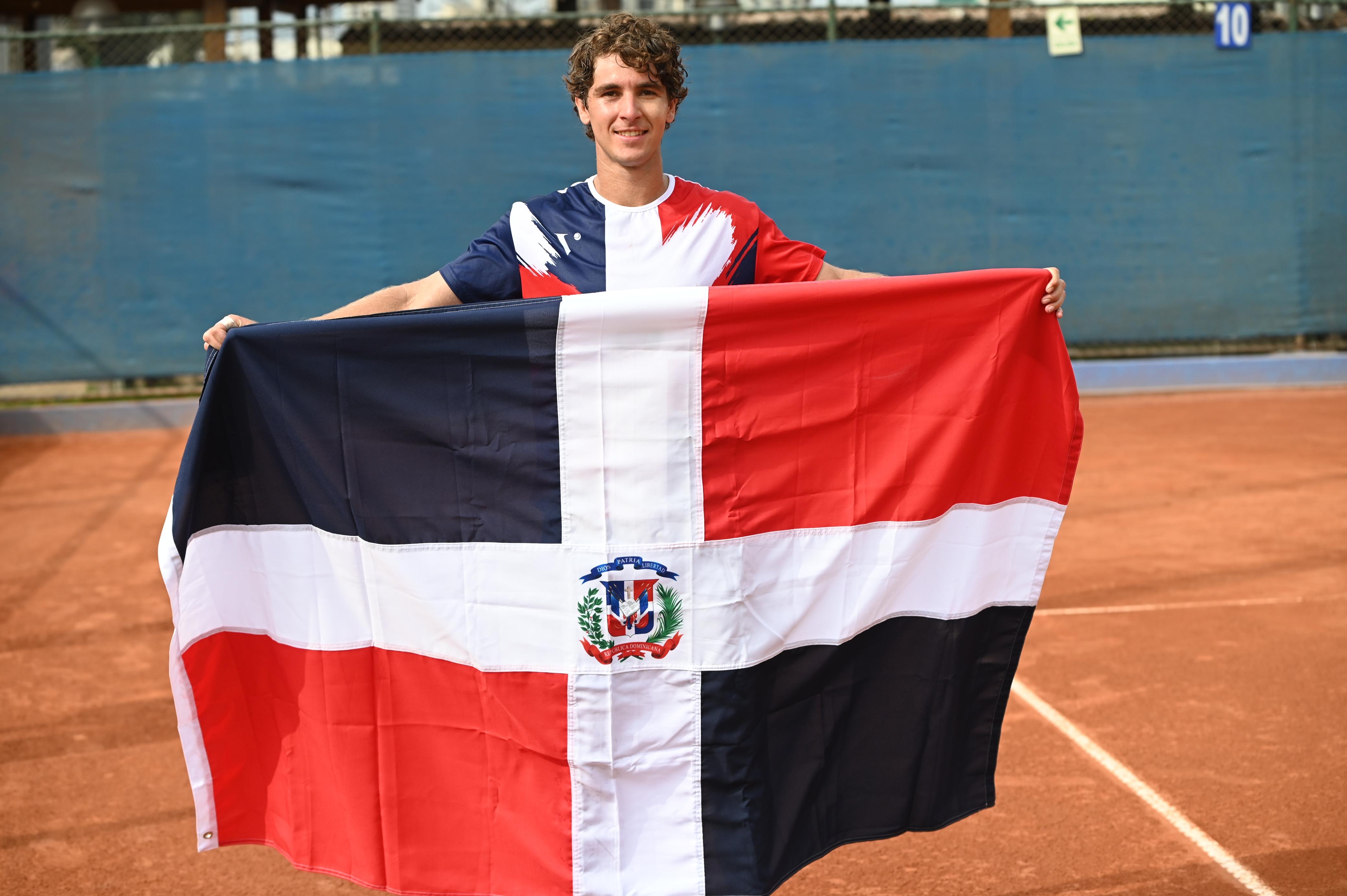 Peter Bertran: la raqueta santiaguera que pone en alto el tenis dominicano. Oro en los Centroamericanos Santo Domingo 2026