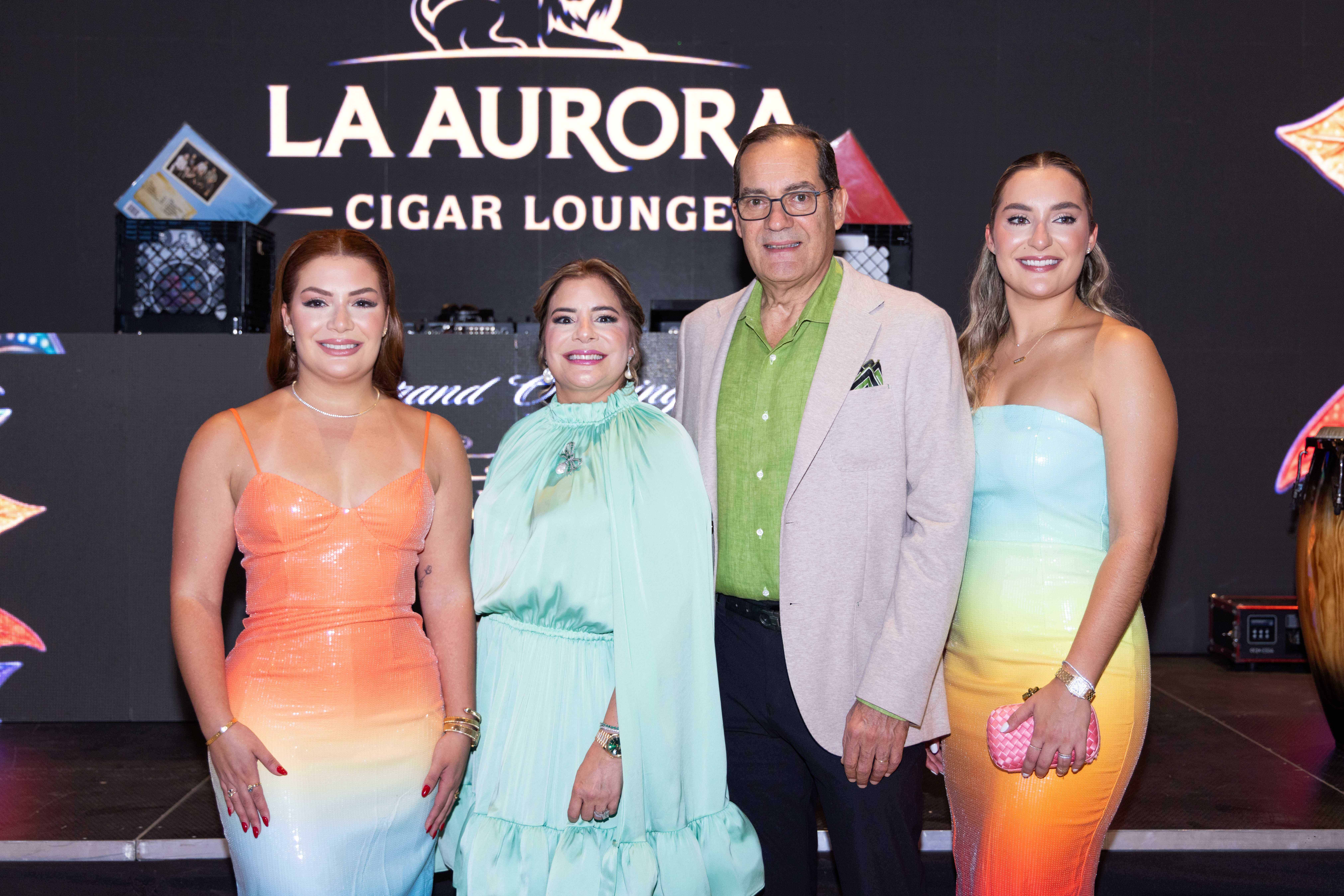 La Aurora inaugura en Santiago su primer Cigar Lounge elevando la experiencia del cigarro premium