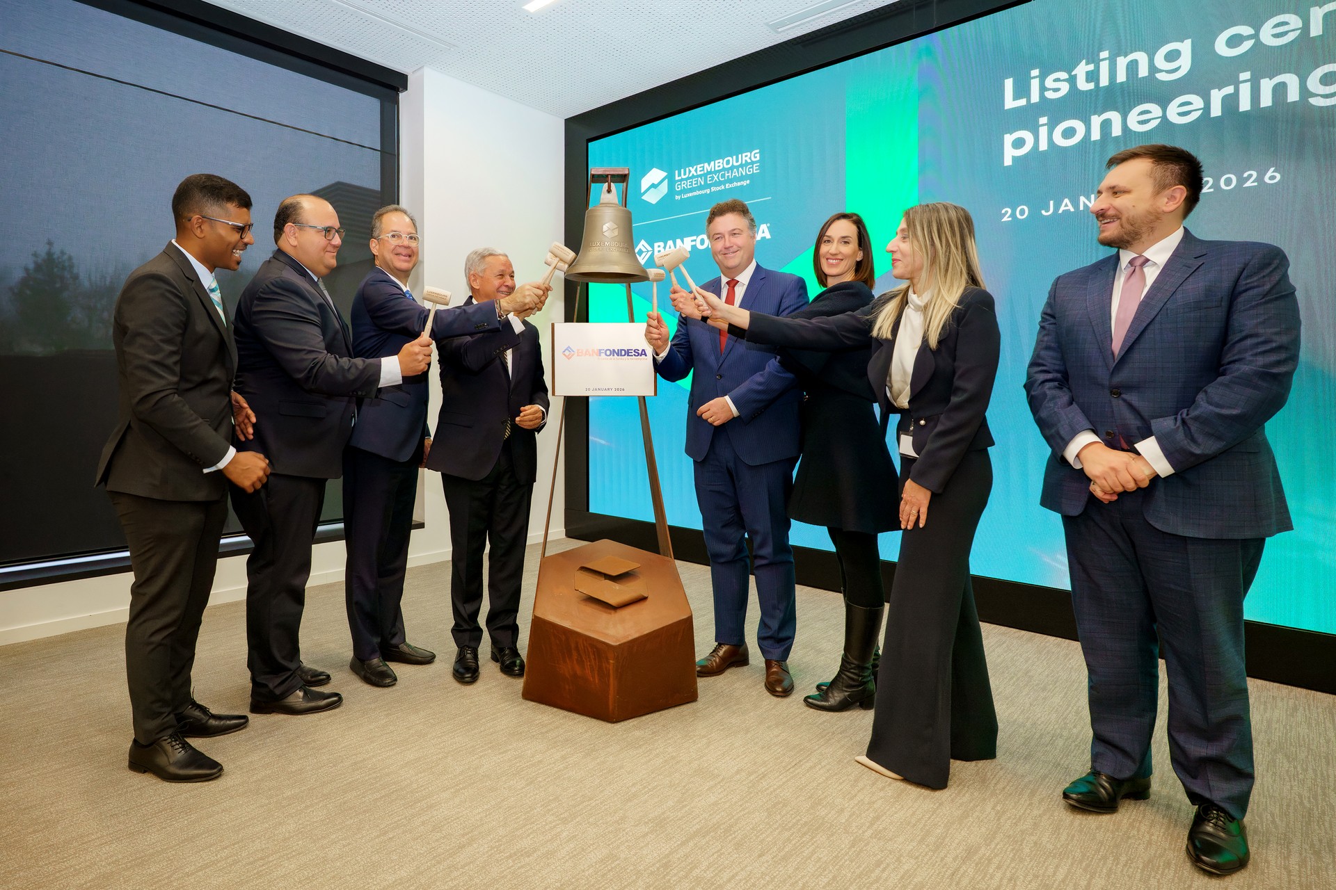 BANFONDESA lista el primer Bono Sostenible de República Dominicana en la Bolsa de Luxemburgo