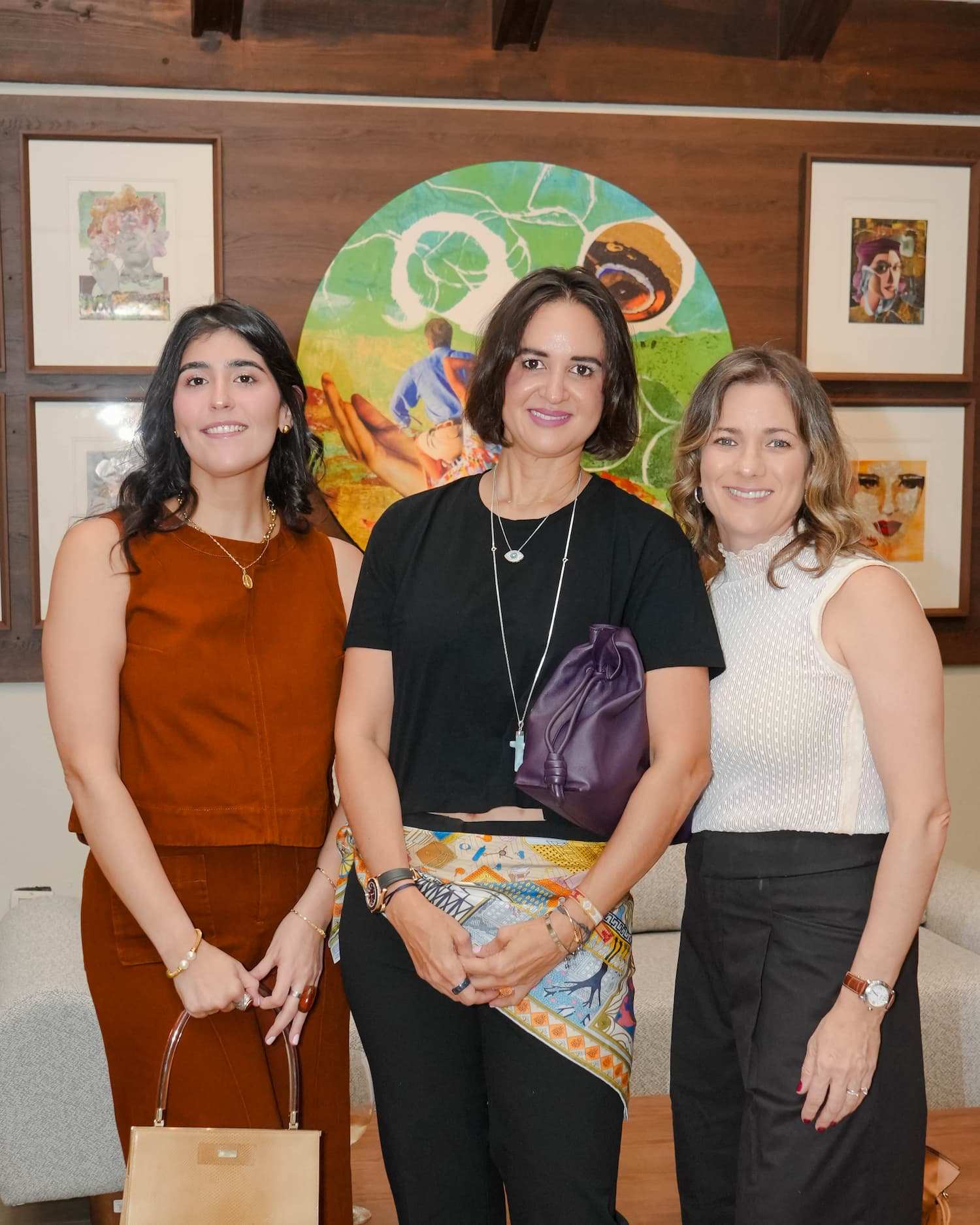 Silvia Domínguez, Larissa García y Nicole Bermúdez
