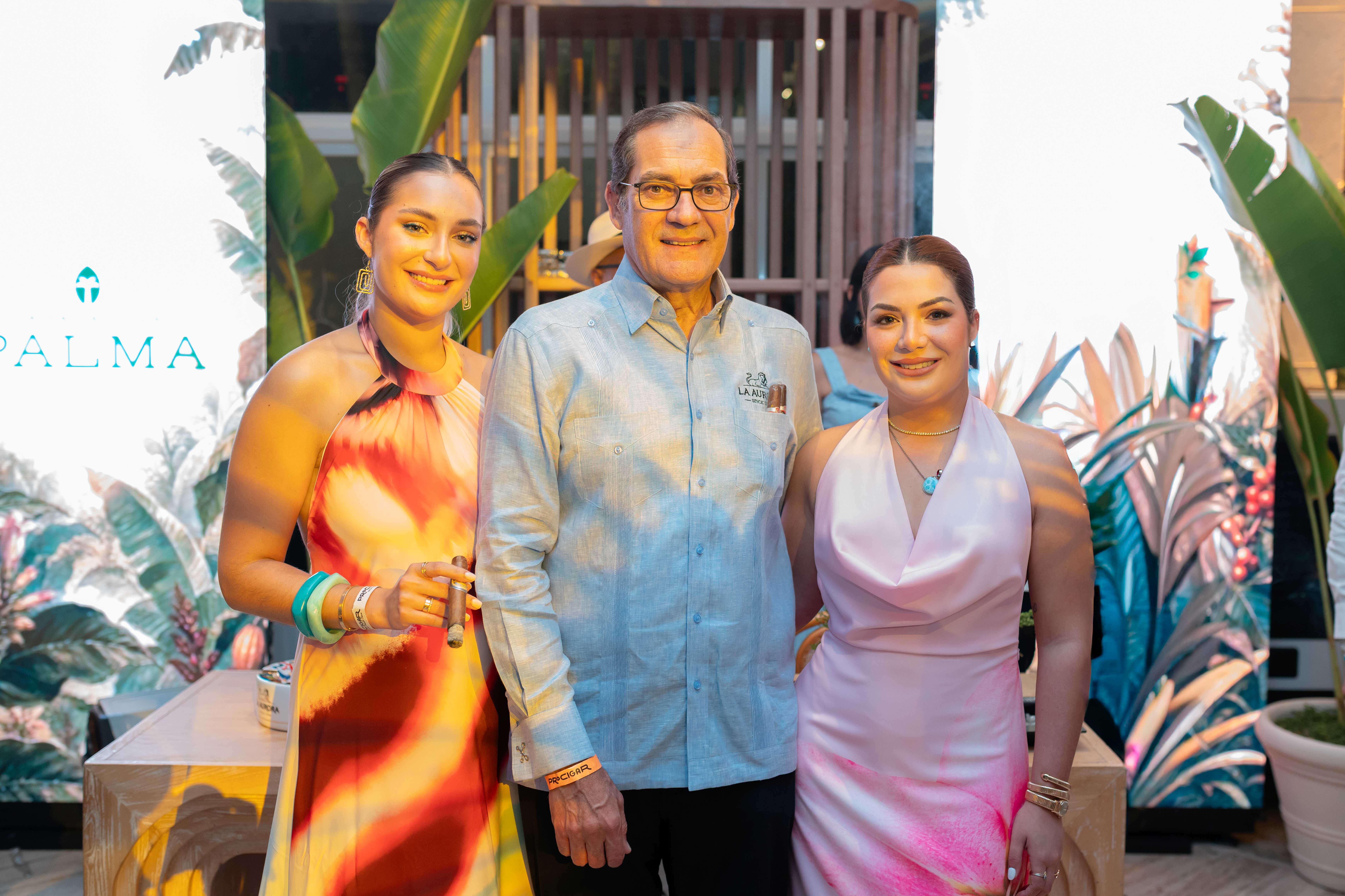 Daniela León, Guillermo León y Michelle León
