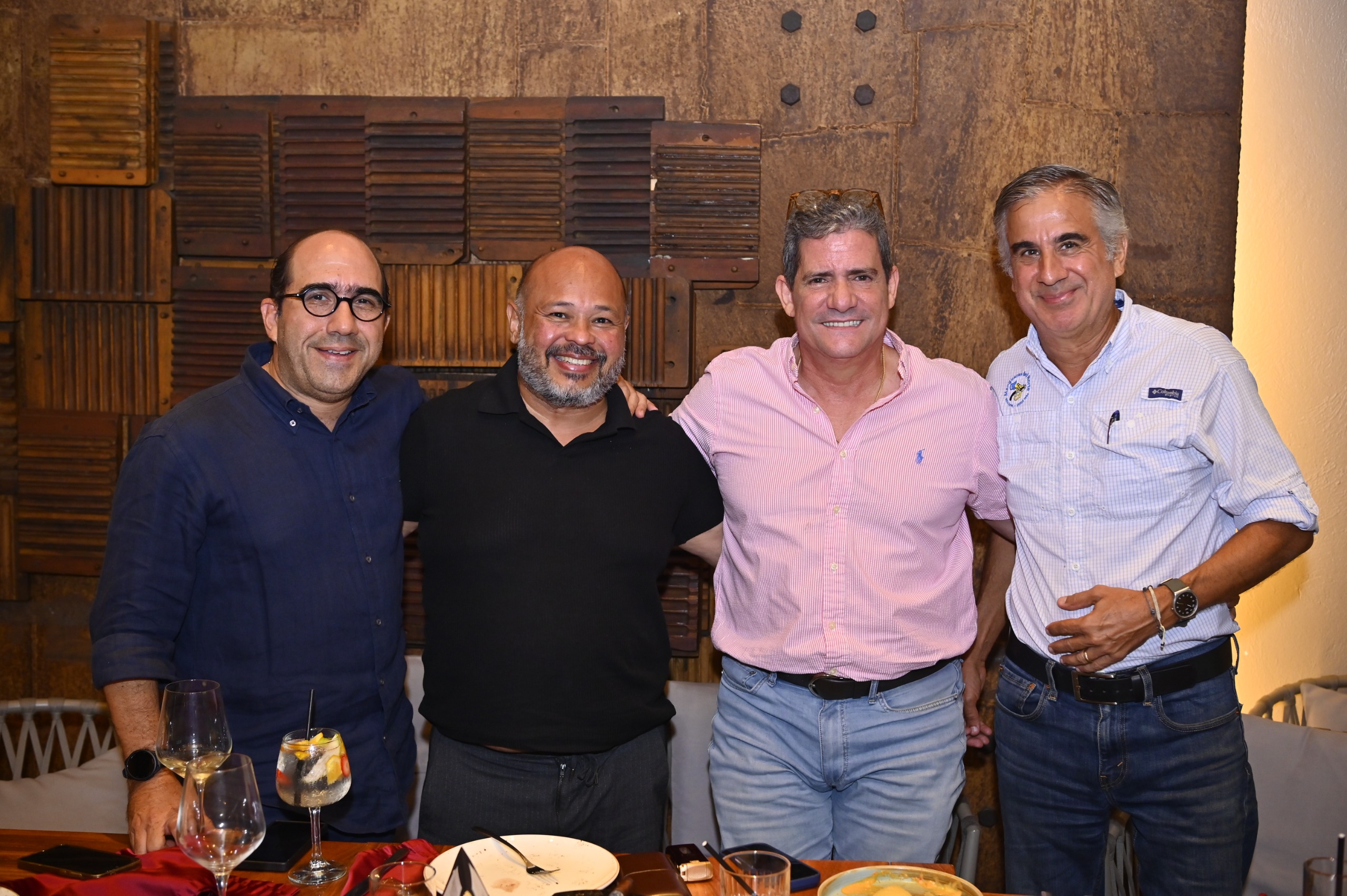 Fernando Fernández, Nidio Fermín, José Maria González y Micky Mella